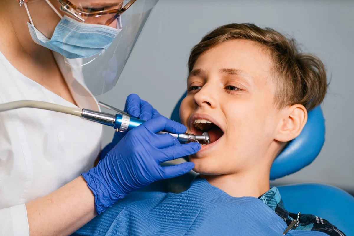 Professional Teeth Cleaning at Mint32 Dentistry