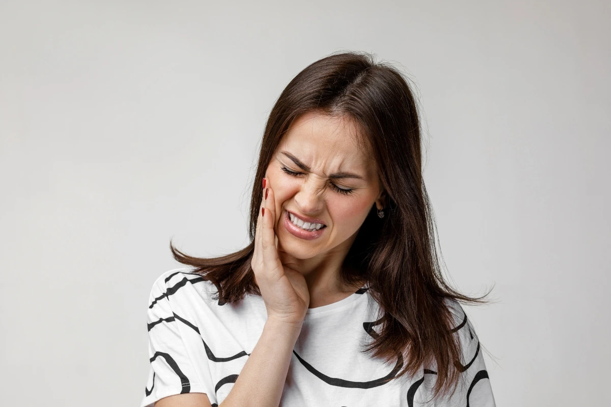Should You Go to the ER or an Emergency Dentist