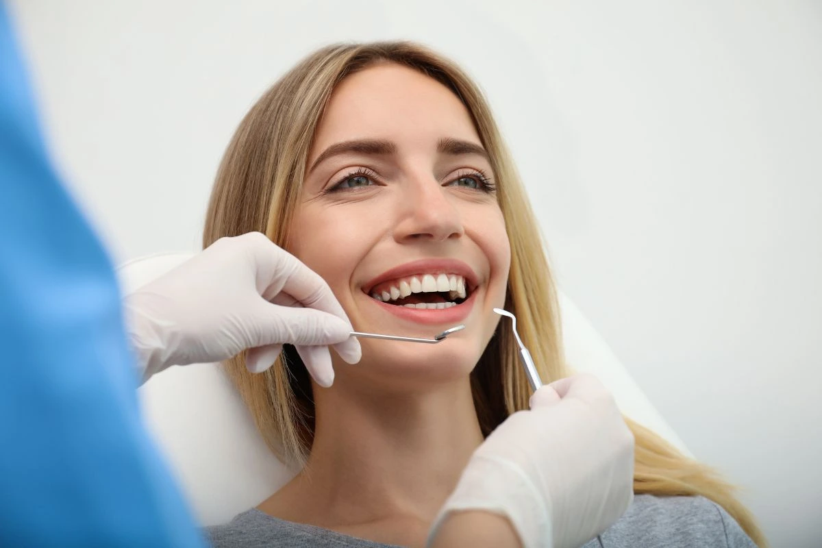 What is the difference between a family dentist and a general dentist